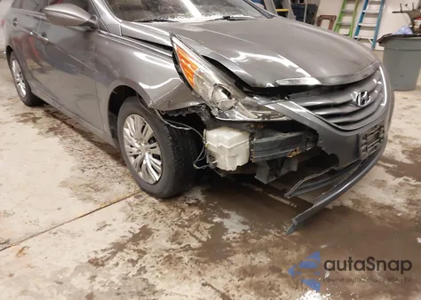 2011 Hyundai Sonata Gls from USA, damaged, VIN 5NPEB4AC3BH037002